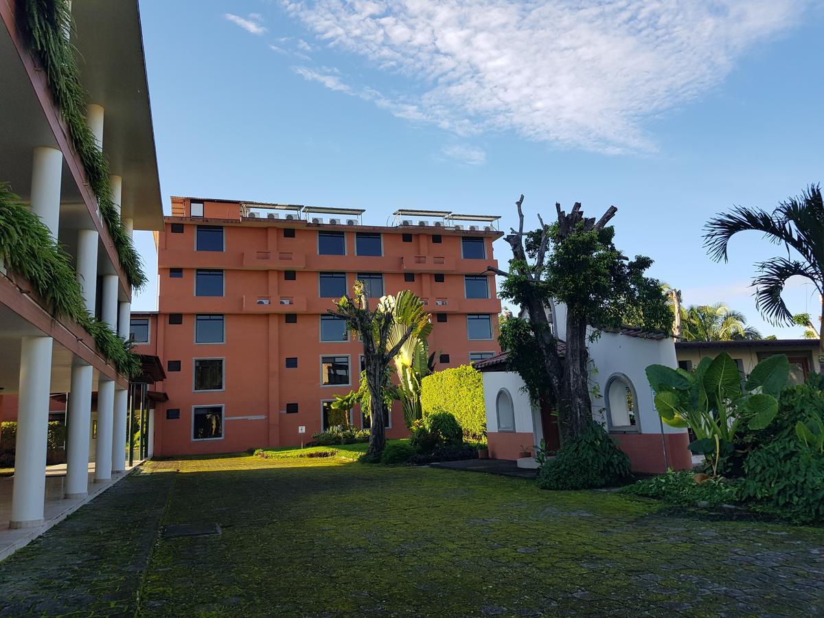 Gran Hotel De Lago - Lago Agrio Nueva Loja Kültér fotó