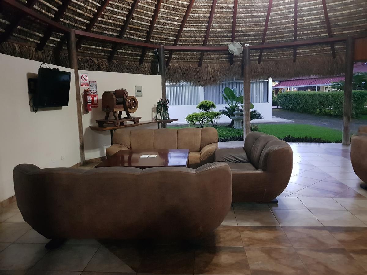 Gran Hotel De Lago - Lago Agrio Nueva Loja Kültér fotó