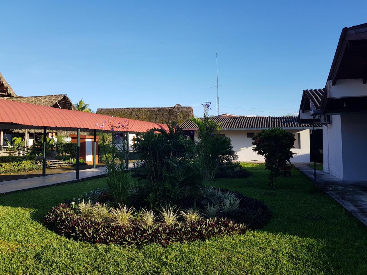 Gran Hotel De Lago - Lago Agrio Nueva Loja Kültér fotó